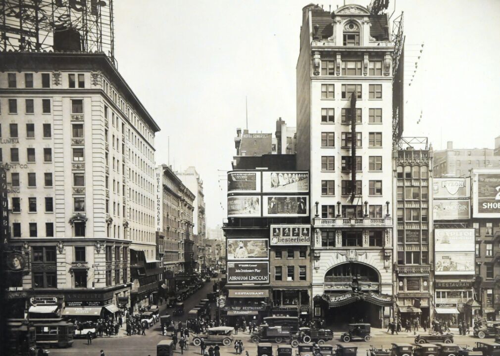 1910s and 1920s: A vaudeville star